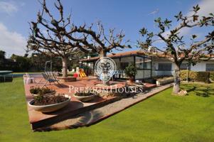 Casa en venta en Sant Andreu de Llavaneres, Can Sans photo 0