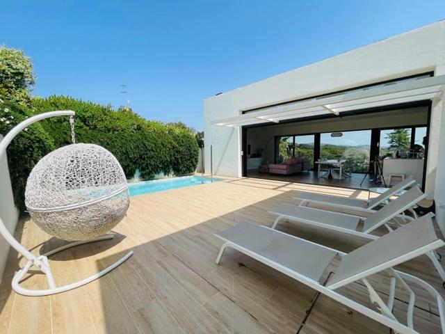 Casa en venta en Calonge, Treumal photo 0