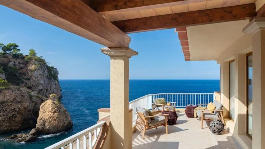 Apartamento en venta en Calvia, Santa Ponsa photo 0