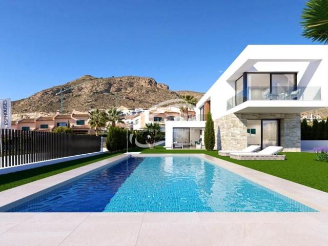 Chalet en venta en Finestrat photo 0