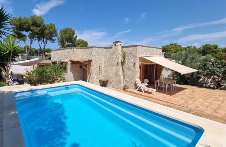 Chalet en venta en Calvia, El Toro photo 0