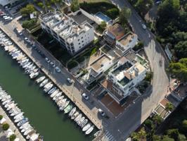 Casa en venta en Manacor, Porto Cristo photo 0