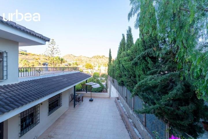 Chalet en venta en Málaga, Limonar photo 0