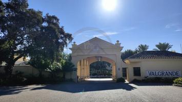 Apartamento en venta en Sotogrande, Sotogrande Alto - Valgrande photo 0