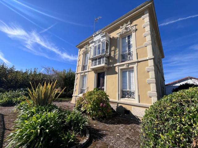 Casa en venta en Gozón, Gozón photo 0