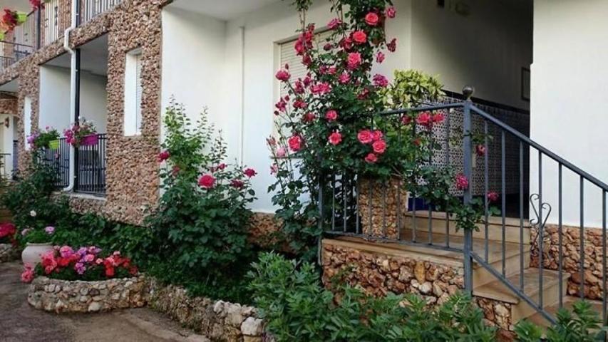 Edificio en venta en Cazorla, La Iruela photo 0