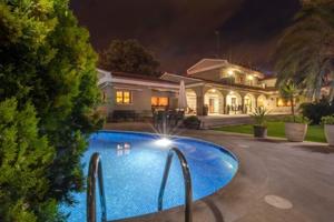 Chalet en venta en Calafell, Mas Mel photo 0