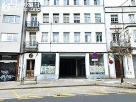 Local comercial en venta en Santiago de Compostela, Ensanche photo 0