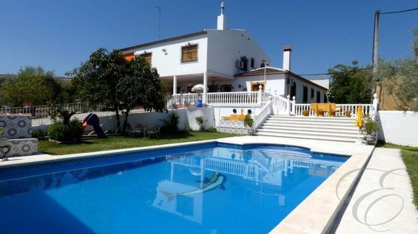 Casa con terreno en venta en Montilla, Montilla photo 0