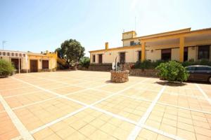 Chalet en venta en Alcuéscar, Extremadura photo 0