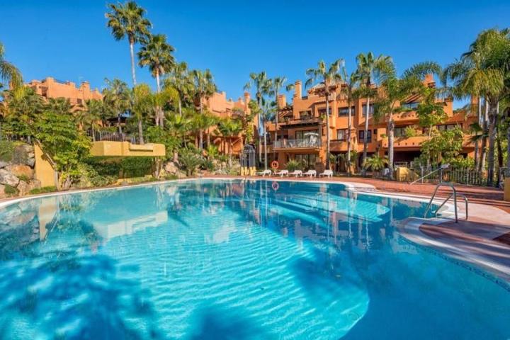 Atico Duplex en venta en Marbella, Puerto Banus photo 0