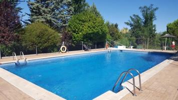 Adosada en venta en Alcobendas, El Soto de la Moraleja photo 0