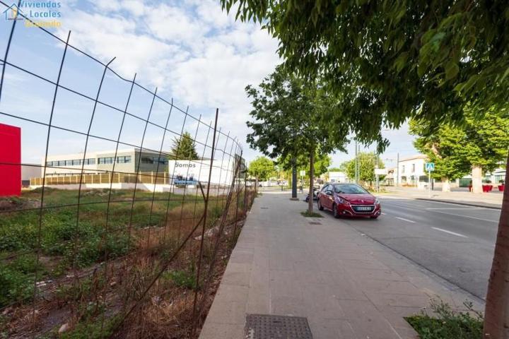 Terreno en venta en Armilla, Zona poniente photo 0