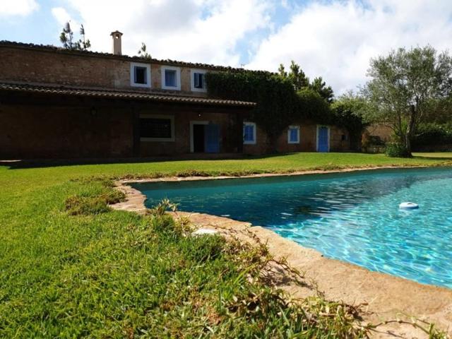 Chalet en venta en Mallorca photo 0