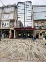Local comercial en venta en Vilagarcía de Arousa photo 0