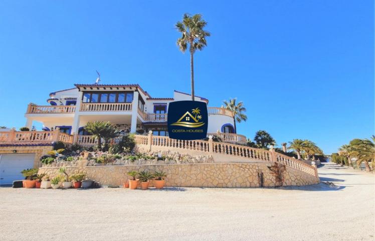 Chalet en venta en Moraira, Benimarco photo 0
