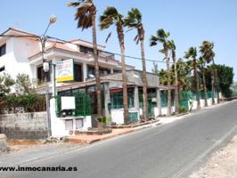 Edificio en venta en San Bartolomé de Tirajana photo 0