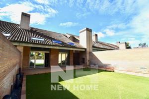 Chalet en venta en Pozuelo de Alarcón, Paseo Club Deportivo, 28223 photo 0