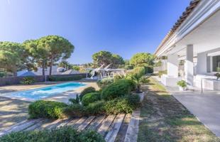Casa en venta en Sant Andreu de Llavaneres, Bell Aire photo 0