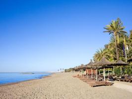 Edificio en venta en Mijas, Mijas Costa photo 0