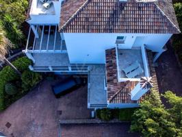 Chalet en venta en Sotogrande, Avenida los Cortijos, 11310 photo 0