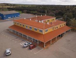 Local comercial en venta en Robledo, Sierra de Alcaraz - Campo de Montiel photo 0