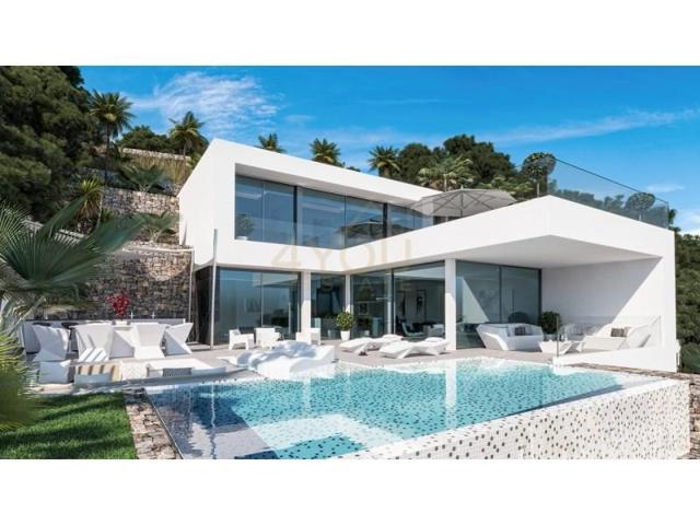 Chalet en venta en Calpe photo 0