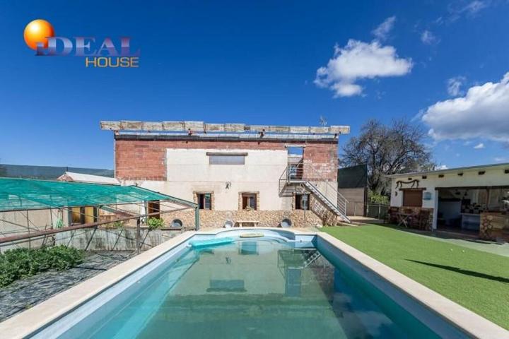 Nave industrial en venta en Alcalá la Real, Andalucia photo 0