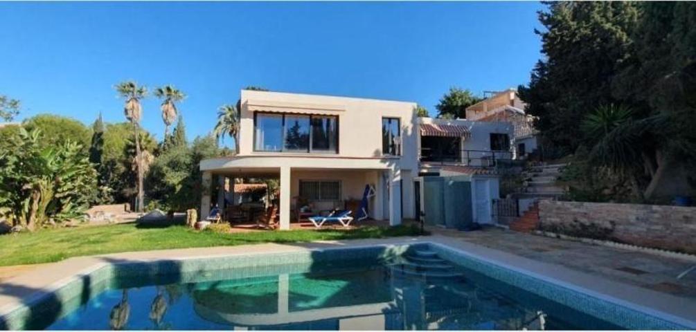 Chalet en venta en Málaga, El Candado photo 0