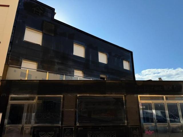 Edificio en venta en Castell-Platja d'Aro, Centre-Platja photo 0