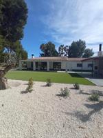 Chalet en venta en Mutxamel, Mutxamel photo 0