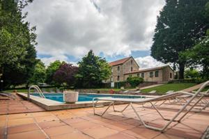 Edificio en venta en Cuntis, Troáns photo 0