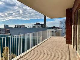 Piso en venta en Barcelona, Les Tres Torres photo 0