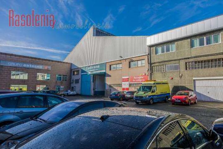 Local comercial en venta en Arteixo, A Grela photo 0