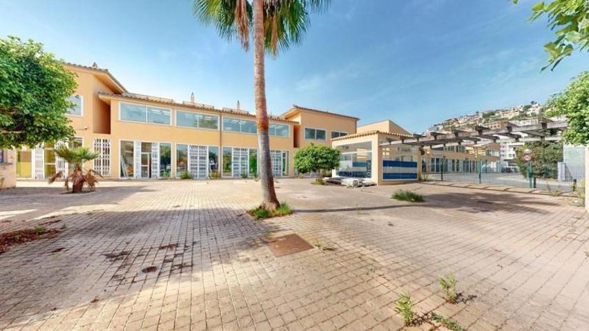Edificio en venta en Calvia, Santa Ponsa photo 0
