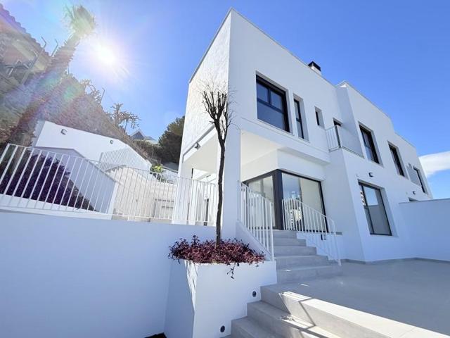 Bungalow en venta en Málaga, Conde de Ureña-Gibralfaro photo 0