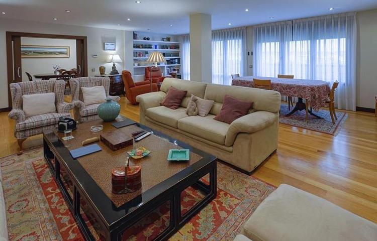 Piso en venta en Valladolid, Paseo Zorrilla photo 0