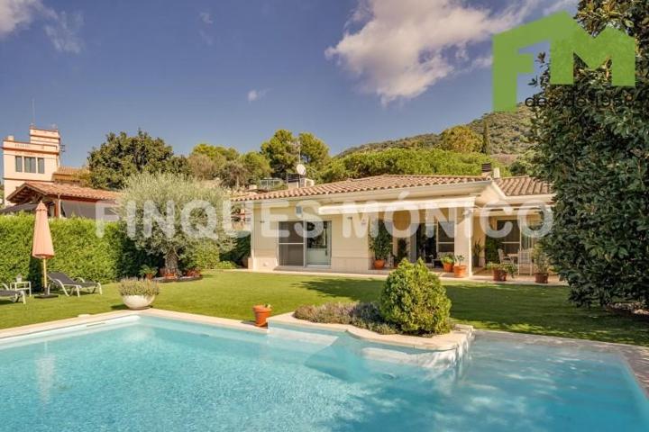 Chalet en venta en Teià, Passeig de la Riera, 08329 photo 0
