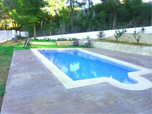 Chalet en venta en Calvia, Palmanova photo 0