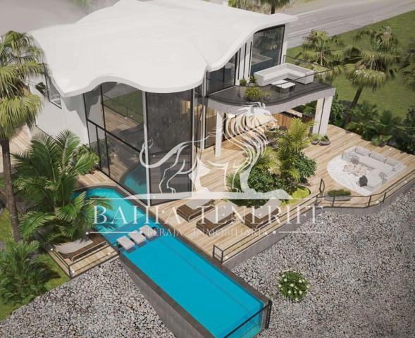 Chalet en venta en Adeje, Calle Navarra, 38660 photo 0