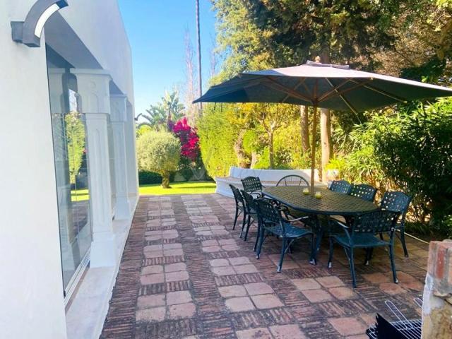 Chalet en venta en Sotogrande, Calle Bolívar, 11310 photo 0