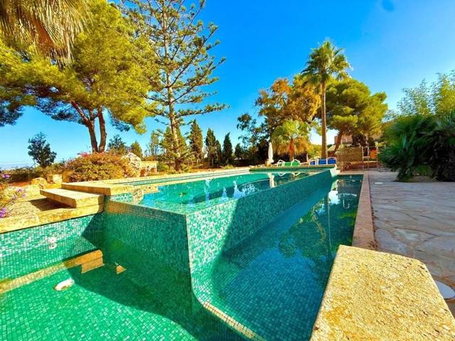 Casa con terreno en venta en Campos, Campos photo 0