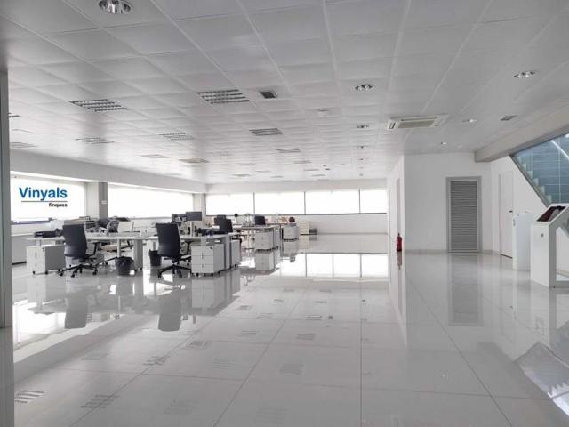 Nave industrial en venta en Argentona, Argentona photo 0