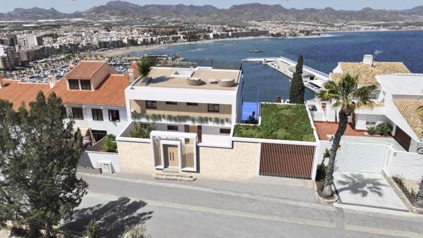 Chalet en venta en Puerto de Mazarrón, El Faro photo 0