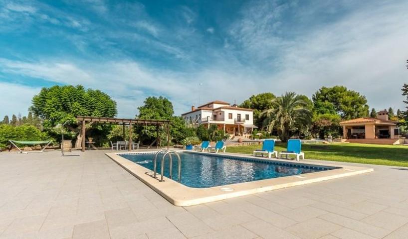 Casa con terreno en venta en Castellón de la Plana, URBANIZACIONES photo 0