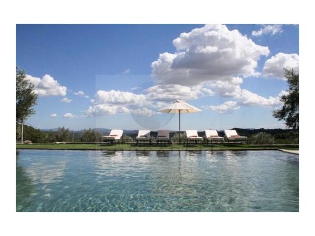 Chalet en venta en Bigues i Riells, Can Barri photo 0