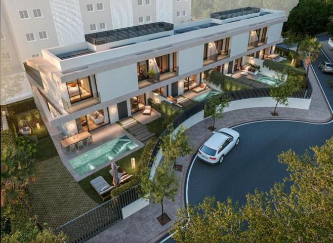 Adosada en venta en Málaga, Limonar-Mayorazgo photo 0