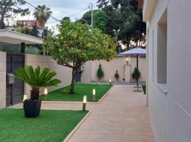 Casa en venta en Castelldefels, Playa photo 0