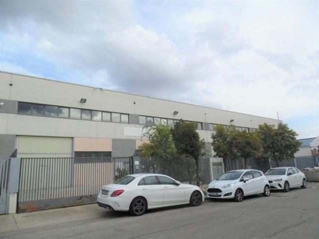 Local comercial en venta en Torrejón de Ardoz, Torrejon De Ardoz photo 0