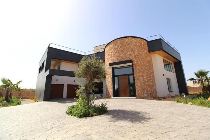 Casa en venta en Campos, Sa rapita photo 0